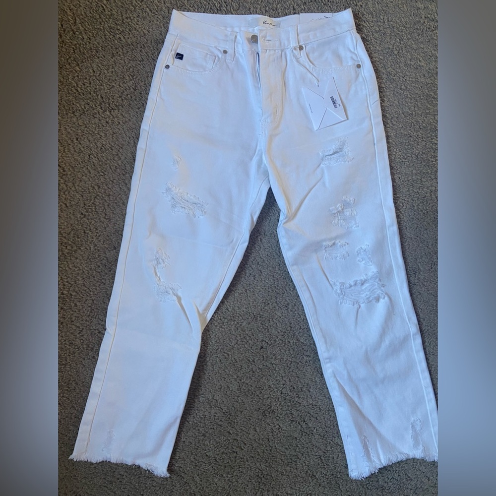 KanCan White Cropped Jean